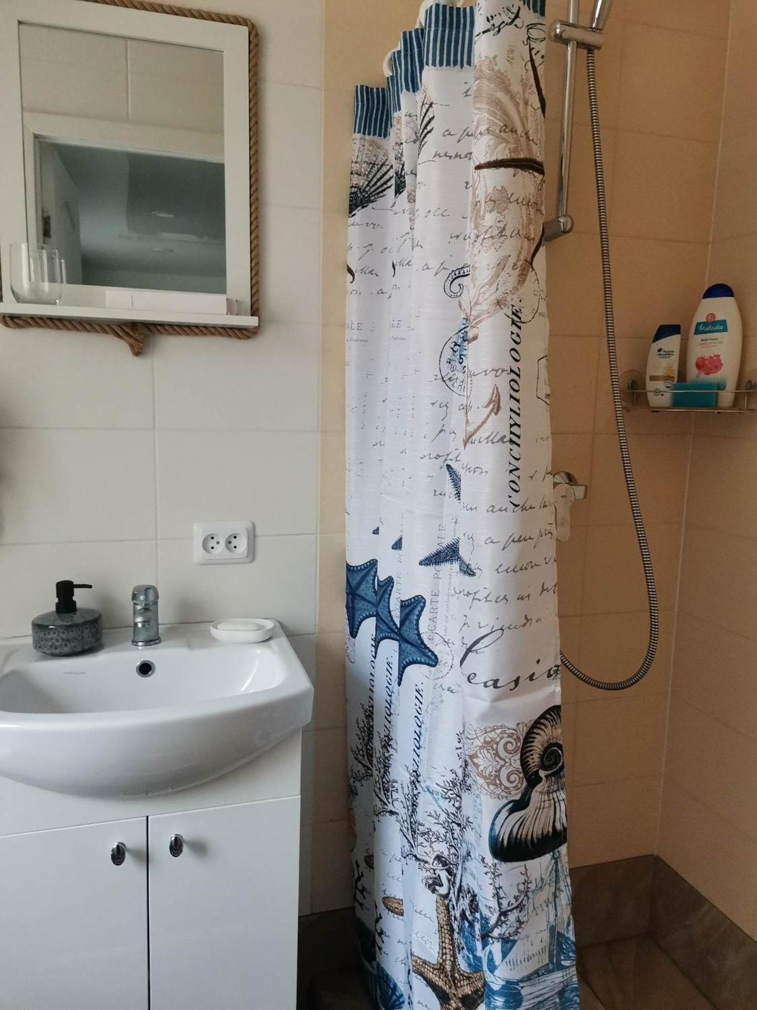 Butas Senamiestyje Vytauto 7-4 Appartement Rokiskis Buitenkant foto